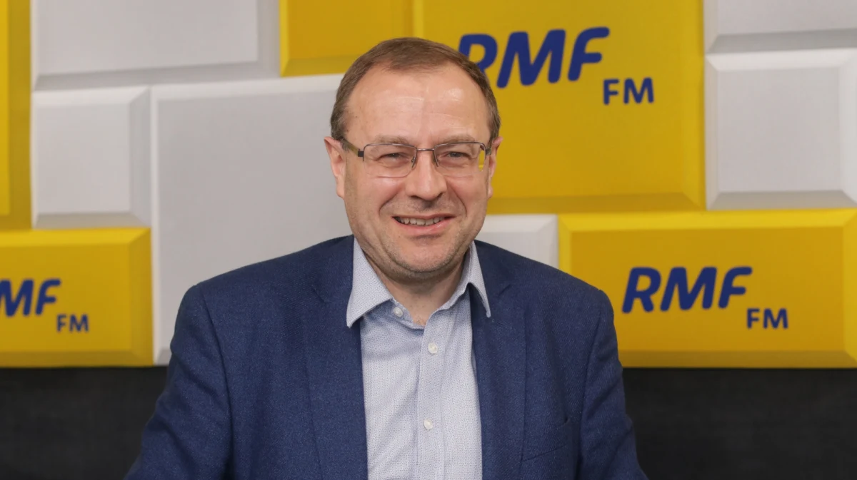 "Skala tej tragedii, która się wydarzyła była wielka. Dlatego podejrzewam, że Andrzej Duda może polecieć do Smoleńska na uroczystości 10. rocznicy katastrofy" - mówi gość Marcina Zaborskiego w RMF FM prof. Antoni Dudek. Jednocześnie podkreśla: ta rocznica nie będzie wygodna dla PiS. "Zaczną się pytania na jakim etapie jest „dochodzenie do prawdy” w sprawie tego, co wydarzyło się w Smoleńsku" - mówi. 