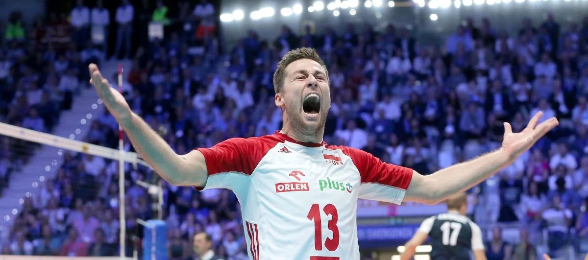 Międzynarodowa Federacja Piłki Siatkowej podała dokładny harmonogram turnieju olimpijskiego mężczyzn, który zostanie rozegrany w Tokio. Polscy kibice mają powody do radości. Biało-Czerwoni rozegrają tylko jeden mecz w nocy polskiego czasu.