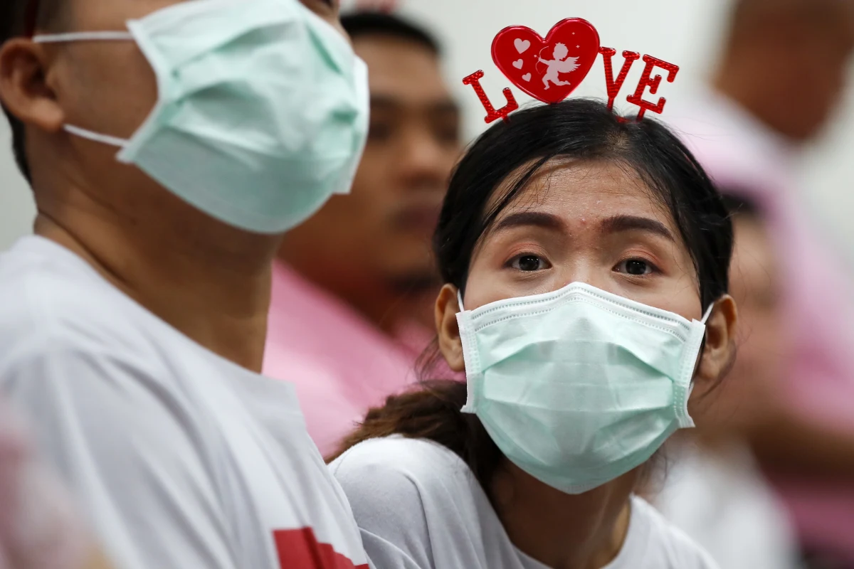 Test laboratoryjny wykorzystywany do wykrywania koronawirusa Wuhan może nie być w 100 proc. skuteczny. Natrafiono na pacjentów, u których nawet kilka takich testów wypadło negatywnie, a z innych badań wynikało, że są zarażeni - stwierdzają chińscy eksperci na łamach pisma "Radiology".