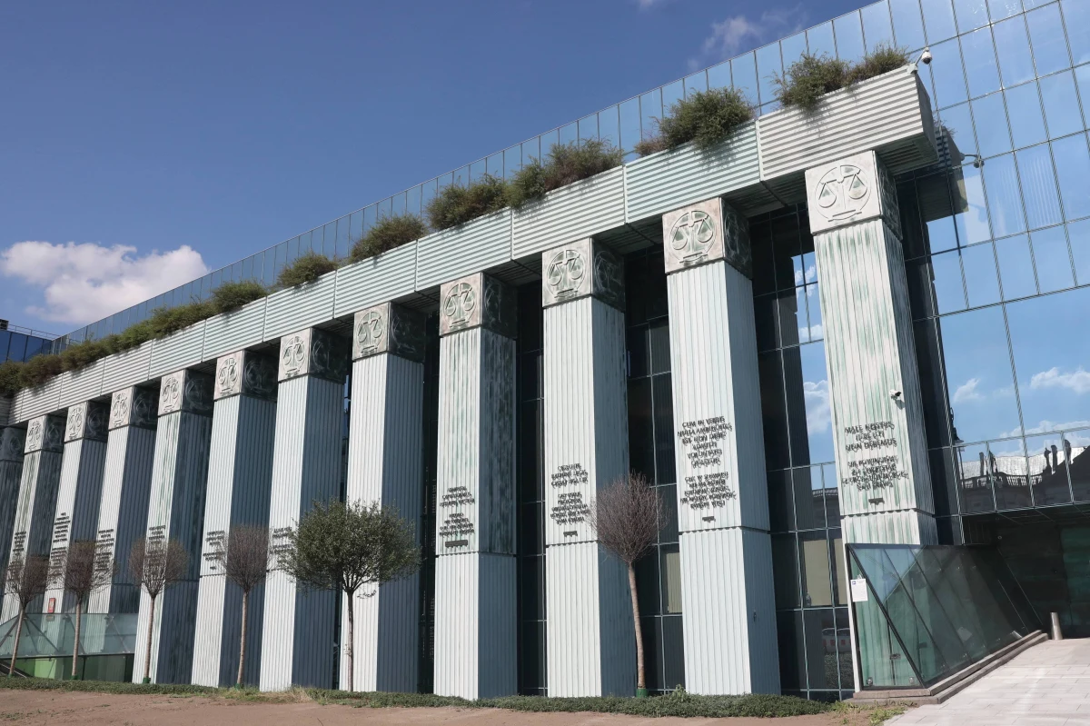 Wysłuchanie stron ws. wniosku Komisji Euopejskiej o tymczasowe zawieszenie działalności Izby Dyscyplinarnej polskiego Sądu Najwyższego odbędzie się 9 marca. W czwartek Polska wysłała do Trybunału Sprawiedliwości Unii Europejskiej odpowiedź, w której odrzuca zasadność tego środka. 