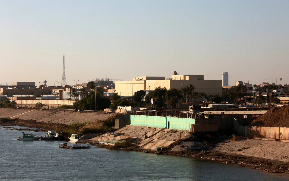 Zielona Strefa po raz kolejny została ostrzelana. Atak rakietowy na rządowo-dyplomatyczną dzielnicę w stolicy Iraku miał miejsce nad ranem. O zdarzeniu poinformowała agencja AFP, powołując się na amerykańskie źródła wojskowe.