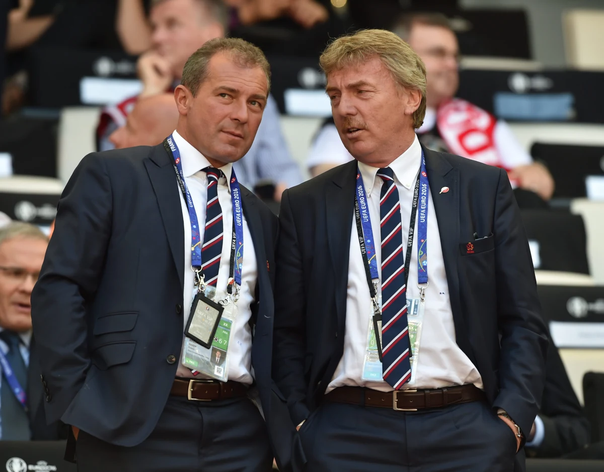 Wiceprezes Polskiego Związku Piłki Nożnej ds. szkoleniowych Marek Koźmiński zapowiedział, że będzie ubiegać się o stanowisko szefa piłkarskiej centrali. Kadencja jej obecnego prezesa Zbigniewa Bońka kończy się w tym roku - a ponieważ jest to już druga kadencja, Boniek nie może ubiegać się o reelekcję. Koźmiński, który - jak sam przypomniał - "w 2012 roku został zaproszony do ekipy prezesa Bońka", zapowiedział politykę kontynuacji. "Uważam, że zrobiliśmy dużo dobrego. Wiele pozostało jeszcze do zrobienia" - stwierdził. Wybory nowego szefa PZPN zaplanowane zostały na 27 października.