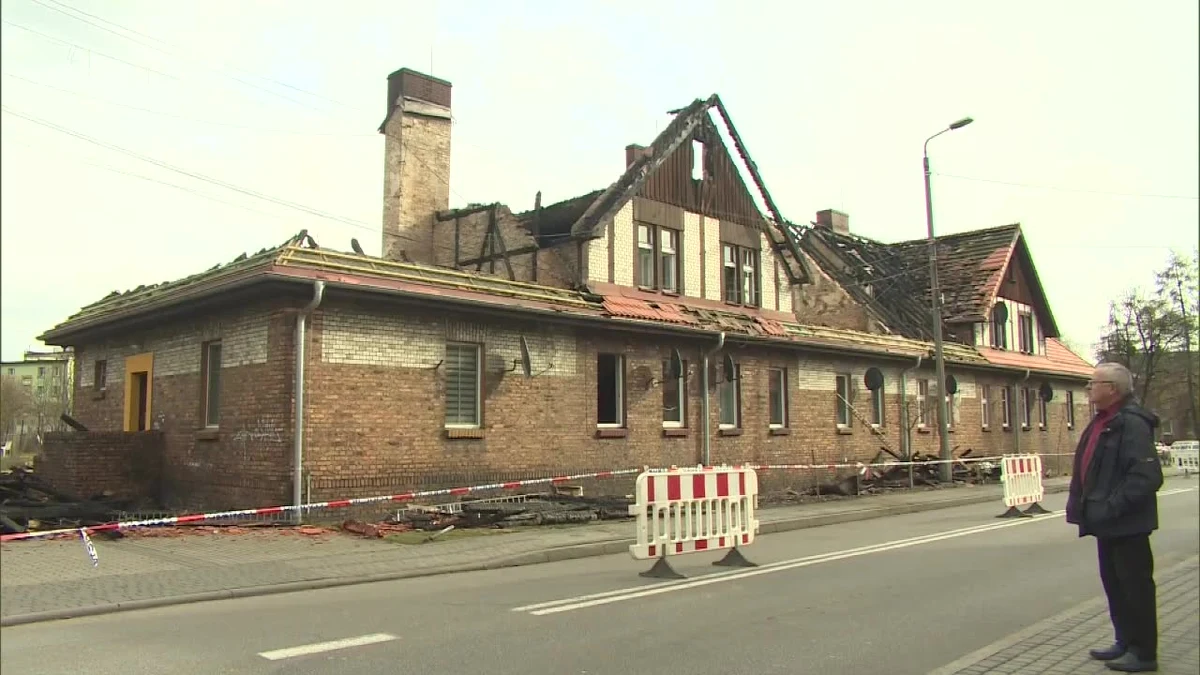 Są prokuratorskie zarzuty dla mężczyzny zatrzymanego w związku z pożarem dwóch zabytkowych familoków w Czerwionce-Leszczynach na Śląsku. Do sądu trafił natomiast wniosek o tymczasowy areszt dla 29-latka. Mężczyzna przyznał się do winy, był już karany za podobne przestępstwa.