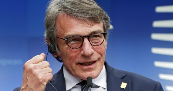 Propozycja budżetu na lata 2021-2027 autorstwa szefa Rady Europejskiej Charlesa Michela jest nieakceptowalna - powiedział na konferencji prasowej w Brukseli szef Parlamentu Europejskiego David Sassoli.
