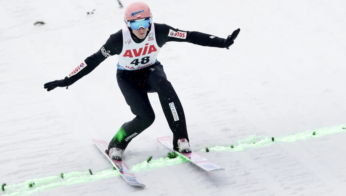 W sobotę w Rasnovie odbędzie się konkurs Pucharu Świata w skokach narciarskich. Sezon 2019/20 jest pierwszym w historii, w którym męska rywalizacja tej rangi zawitała do Rumunii. 