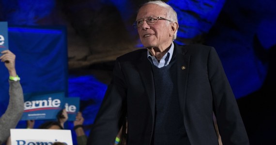 Senator Bernie Sanders zdecydowanie zwyciężył w sobotnich prawyborach Partii Demokratycznej w Nevadzie i wysunął się na prowadzenie w wyścigu pretendentów do prezydenckiej nominacji tego ugrupowania - ogłosiły media w USA po przeliczeniu części głosów.