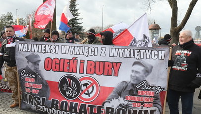 "Bury, Bury, nasz bohater". Marsz narodowców w Hajnówce