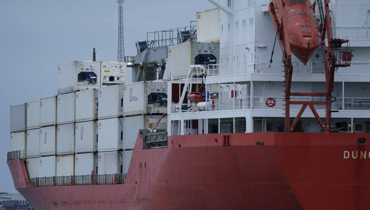 W Kopenhadze zwolniono z aresztu większość załogi statku Duncan Island, w tym Polaka. W połowie lutego pracownicy statku zostali zatrzymani w porcie Kalundborg na wyspie Zelandia w związku z przemytem 100 kilogramów kokainy.