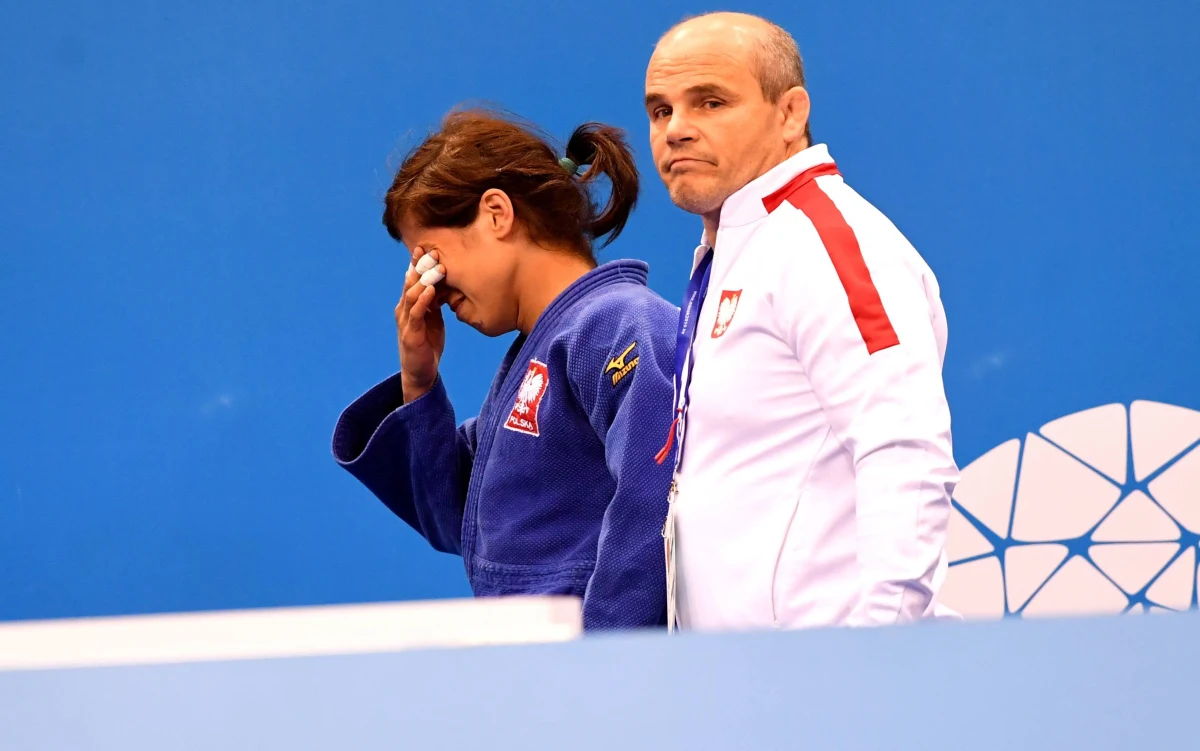 "Jako trener wychodzę z założenia, że nie można nic odkładać na później. Jeśli jedziesz na Igrzyska, to walcz o medal. Trzeba łapać szansę. Cały nasz wysiłek jest skupiony na tym, by ten medal zdobyć, bo judo na taki sukces czeka od 1996 roku. Czas już zakończyć ten okres smuty" – mówi w rozmowie z RMF FM trener kadry judo Mirosław Błachnio, który opowiedział nam o dobiegających końca kwalifikacjach olimpijskich.