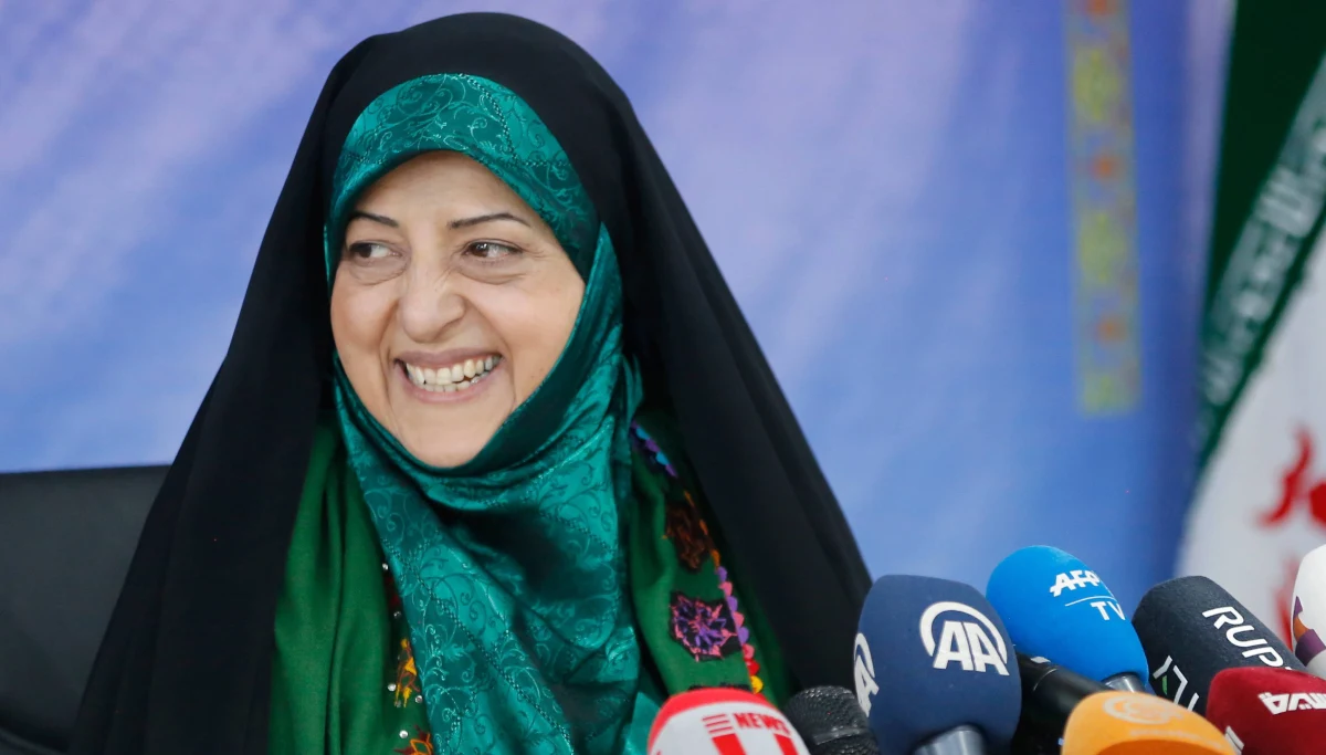 Masumeh Ektebar, sprawująca w Iranie urząd jednego z 12 wiceprezydentów, jest zakażona koronawirusem - poinformowały irańskie media państwowe. To czwarty polityk w tym kraju, u którego badania na obecność wirusa dały wynik pozytywny. 