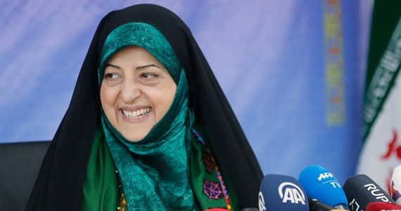 Masumeh Ektebar, sprawująca w Iranie urząd jednego z 12 wiceprezydentów, jest zakażona koronawirusem - poinformowały irańskie media państwowe. To czwarty polityk w tym kraju, u którego badania na obecność wirusa dały wynik pozytywny. 