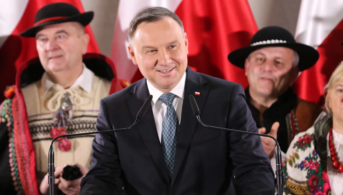 Mamy naszą wielką siłę - coś, czego Zachód w większości już nie ma - to nasza wiara, tradycja i kultura, oparta na korzeniach chrześcijańskich - mówił prezydent Andrzej Duda podczas spotkania z mieszkańcami Rabki-Zdroju (małopolskie).