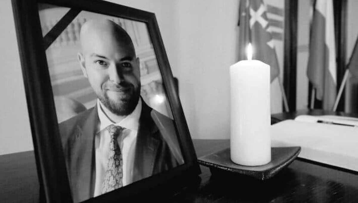 Śledztwo w sprawie śmierci gdańskiego radnego PiS Dawida Krupeja wszczęła Prokuratura Rejonowa Warszawa-Żoliborz. Ze wstępnych ustaleń prokuratury nie wynika, żeby śmierć pokrzywdzonego była wynikiem działania osób trzecich. 