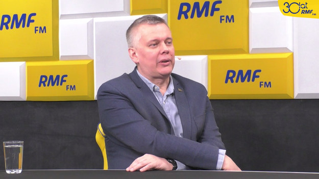 Gościem Porannej rozmowie w RMF FM był wiceprzewodniczący Platformy Obywatelskiej Tomasz Siemoniak. Robert Mazurek zapytał go m.in. o poglądy Małgorzaty Kidawy-Błońskiej na temat aborcji.
