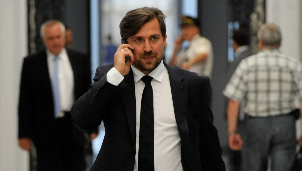 ​"To jest Białoruś. To polityczna sprawa. Do wyborów chciano uciszyć mojego męża" - tak o zatrzymaniu "agenta Tomka" mówi jego żona, Katarzyna Kaczmarek. W rozmowie z Onetem mówi, że wkrótce "spodziewa się swojego aresztowania".