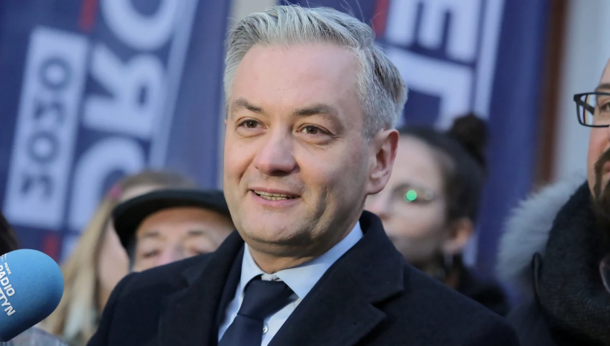 Zduńska Wola to kolejne miasto na mapie, którą można nazwać mapą pogardy PiS-u, mapą, która pokazuje jasno i wyraźnie, że pięć lat prezydentury Andrzeja Dudy okazało się jałową prezydenturą - mówił w piątek w Zduńskiej Woli kandydat Lewicy na prezydenta Robert Biedroń.