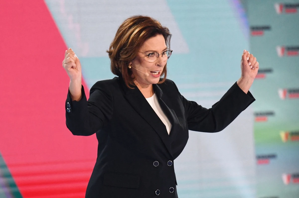 "Wszystko wskazuje na to, że przyszedł czas, by prezydentem Polski została kobieta z Ursusa" - ogłosiła w czasie swojej konwencji wyborczej Małgorzata Kidawa-Błońska, kandydatka Koalicji Obywatelskiej na prezydenta. Podkreśliła, że chce być prezydentem Polski, bo troszczy się o kraj i jego przyszłość. "Kocham Polskę tak jak wy i dlatego tu jestem, i dlatego chcę być prezydentem Polski. Prawdziwą prezydent" - mówiła. Deklarowała również, że będzie "prezydentem wszystkich Polaków".