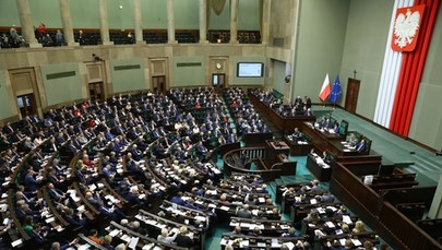 Do Sejmu wpłynął rządowy projekt ustawy ws. koronawirusa