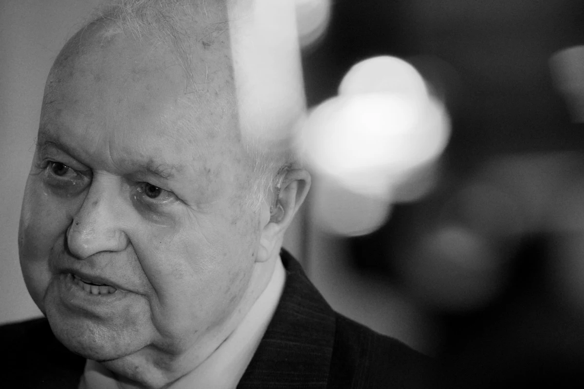 Zmarł Stanisław Kania, były I sekretarz KC PZPR. Tę informację przekazał Polskiej Agencji Prasowej jego syn. 