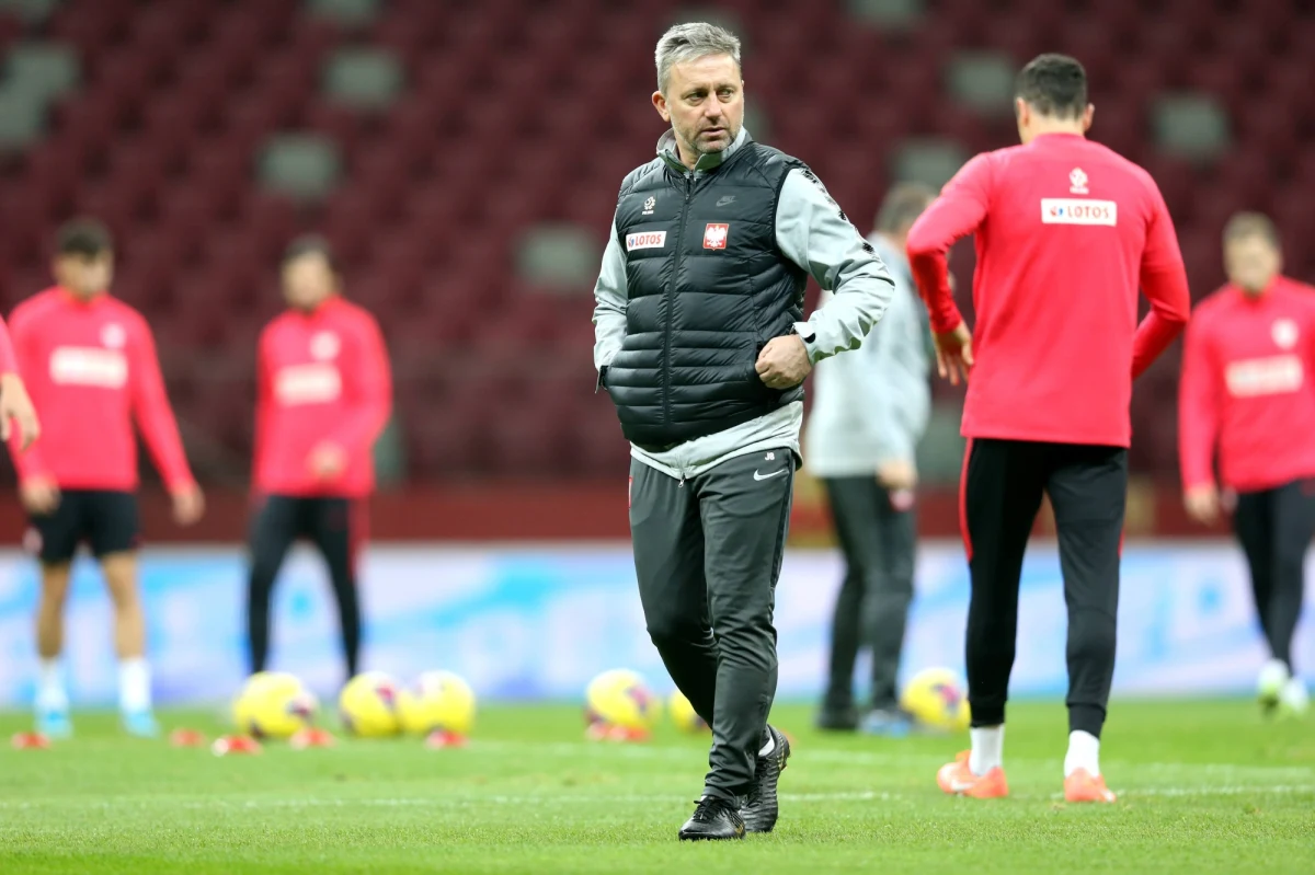 "Na pewno jesień dla reprezentacji i kibiców będzie interesująca, ale oczywiście najpierw to co najważniejsze w tym roku, czyli mistrzostwa Europy" – tak trener piłkarskiej reprezentacji Polski Jerzy Brzęczek w rozmowie z TVP Sport skomentował losowanie grup piłkarskiej Ligii Narodów. Rywalami biało-czerwonych będą Holandia, Włochy oraz Bośnia i Hercegowina.