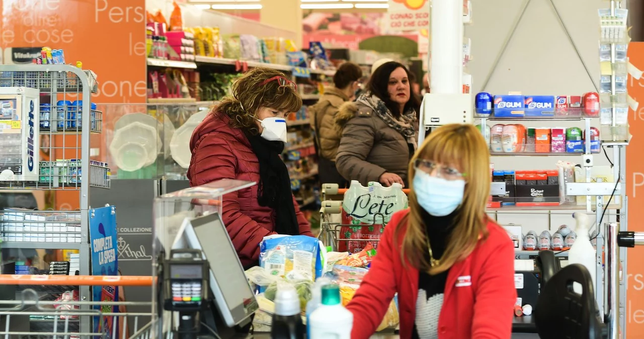 Niezaszczepieni będą mogli wejść tylko do supermarketu i kościoła