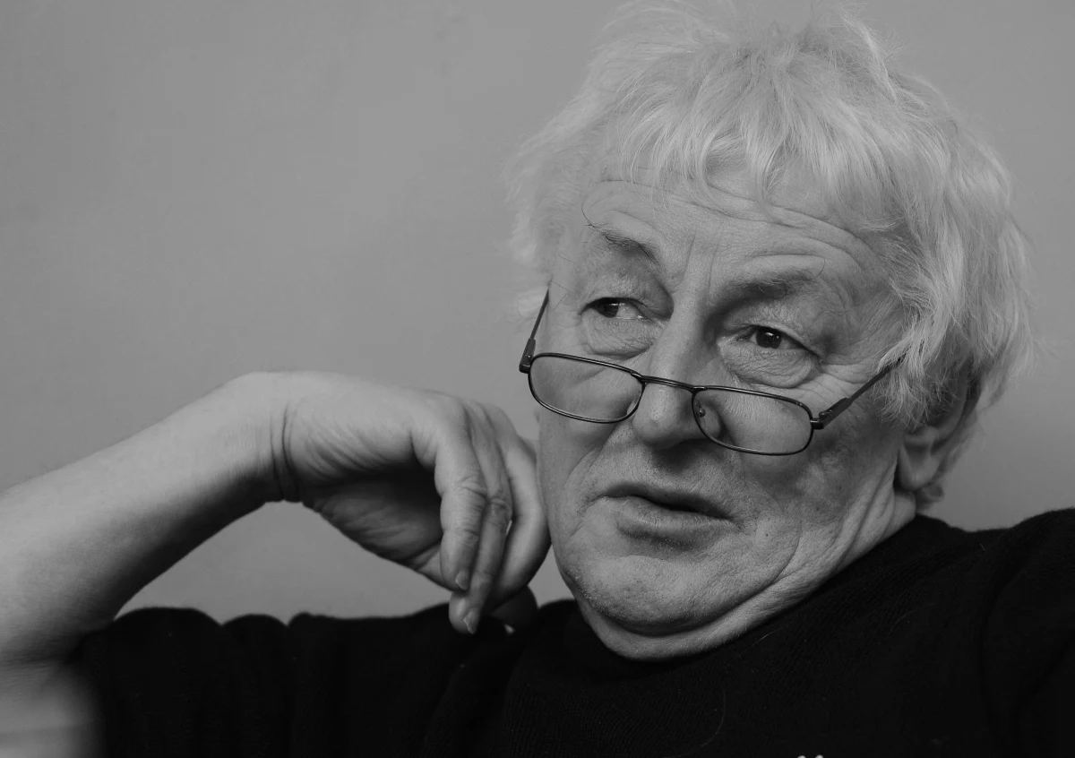 Zmarł Ludwik Stomma - antropolog kultury, publicysta i etnolog Ludwik Stomma. O jego śmierci poinformowała "Polityka", dla której pisał felietony. 22 marca Stomma skończyłby 70 lat.