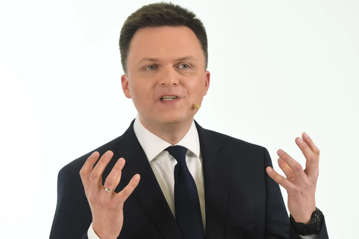 "Koronawirus jest sytuacją, w której prezydent powinien przede wszystkim tamować emocje" – mówił na spotkaniu z Polakami mieszkającymi w Londynie kandydat na prezydenta Szymon Hołownia. “Każda epidemia to jest 50 procent zarazka i 50 procent emocji" - przekonywał.