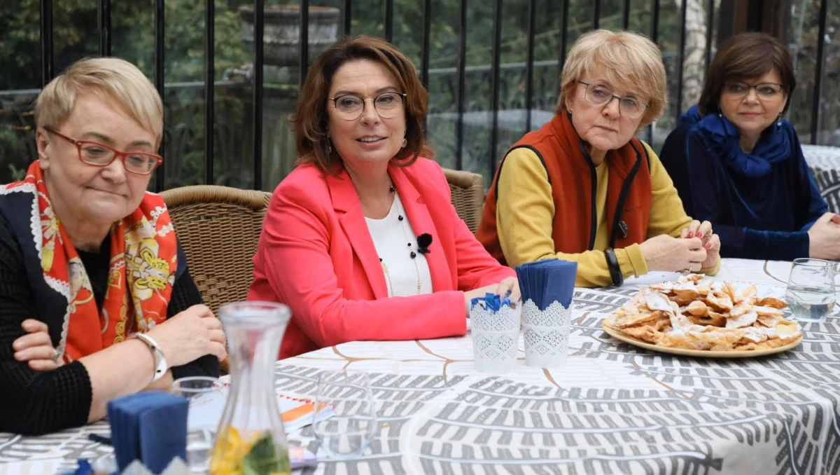 Małgorzata Kidawa-Błońska – kandydatka Koalicji Obywatelskiej na prezydenta - spotkała się w niedzielę z gabinetem cieni Kongresu Kobiet. Jego członkinie przekazały jej projekt ustawy dot. dyskryminacji płacowej kobiet.