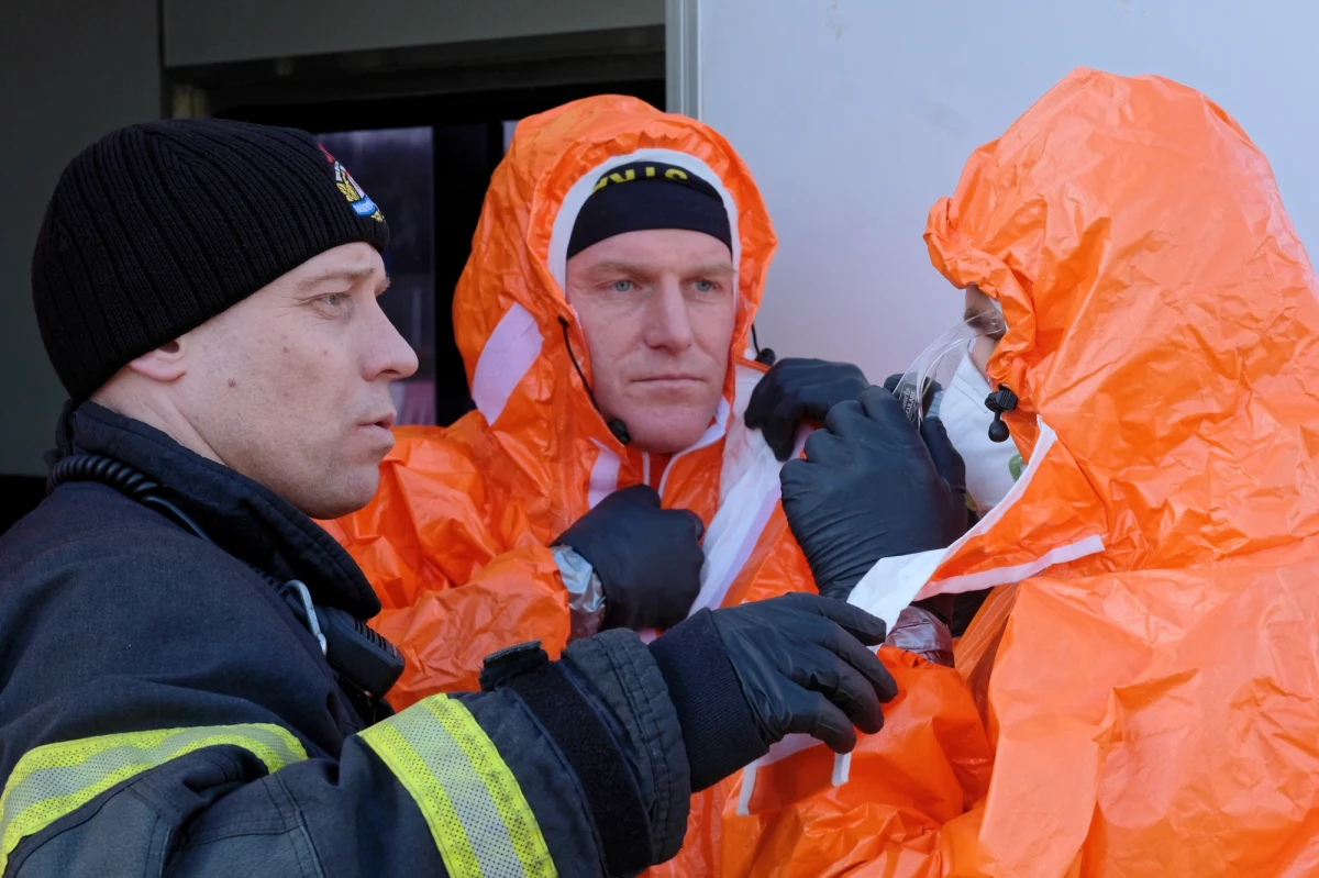 W Polsce potwierdzono dotychczas 17 przypadków koronawirusa. Kolejna zakażona osoba to kobieta, która przebywa w szpitalu w Poznaniu - poinformowało po godz. 16 Ministerstwo Zdrowia. Pacjentka jest w śpiączce. 