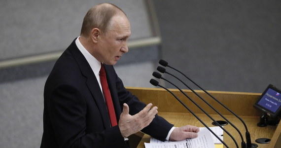 Duma Państwowa, niższa izba parlamentu Rosji, opowiedziała się za poprawką o liczeniu od nowa kadencji prezydenckich Władimira Putina. Zgodził się na to sam Putin zastrzegając, że warunkiem jest zaakceptowanie tej decyzji przez Sąd Konstytucyjny. 