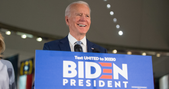 Były wiceprezydent USA Joe Biden zwyciężył we wtorkowych prawyborach demokratów w stanach Idaho, Missouri, Missisipi i Michigan. Tym samym stał się zdecydowanym faworytem do uzyskania nominacji w listopadowych wyborach prezydenckich.