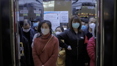 Chińska komisja zdrowia: Moment szczytowy epidemii w ChRL minął
