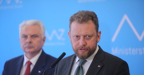 "Dziś zostanie wydane rozporządzenie dotyczące wprowadzenia w Polsce stanu zagrożenia epidemicznego" - przekazał podczas konferencji prasowej minister zdrowia Łukasz Szumowski. Sprawdź, co to oznacza.