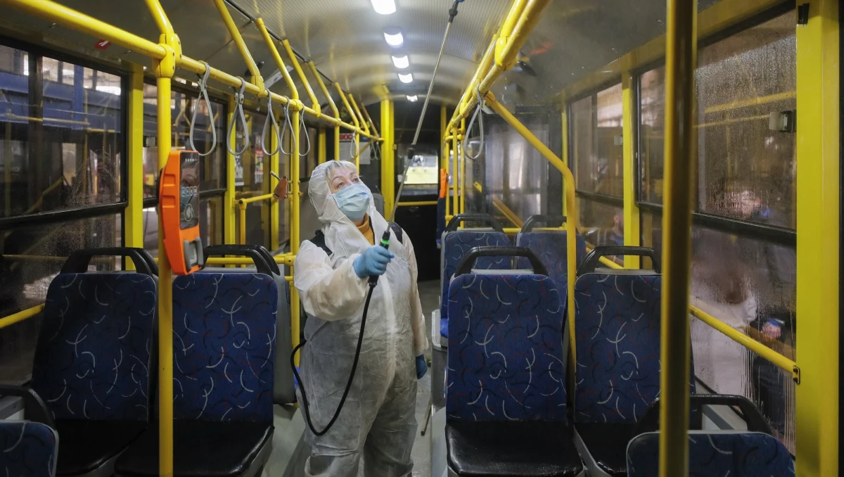 Zmarła w piątek 71-letnia mieszkanka Radomyśla, w środkowej Ukrainie, zakażona koronawirusem - poinformowało ukraińskie ministerstwo zdrowia za pośrednictwem serwisu Telegram. 