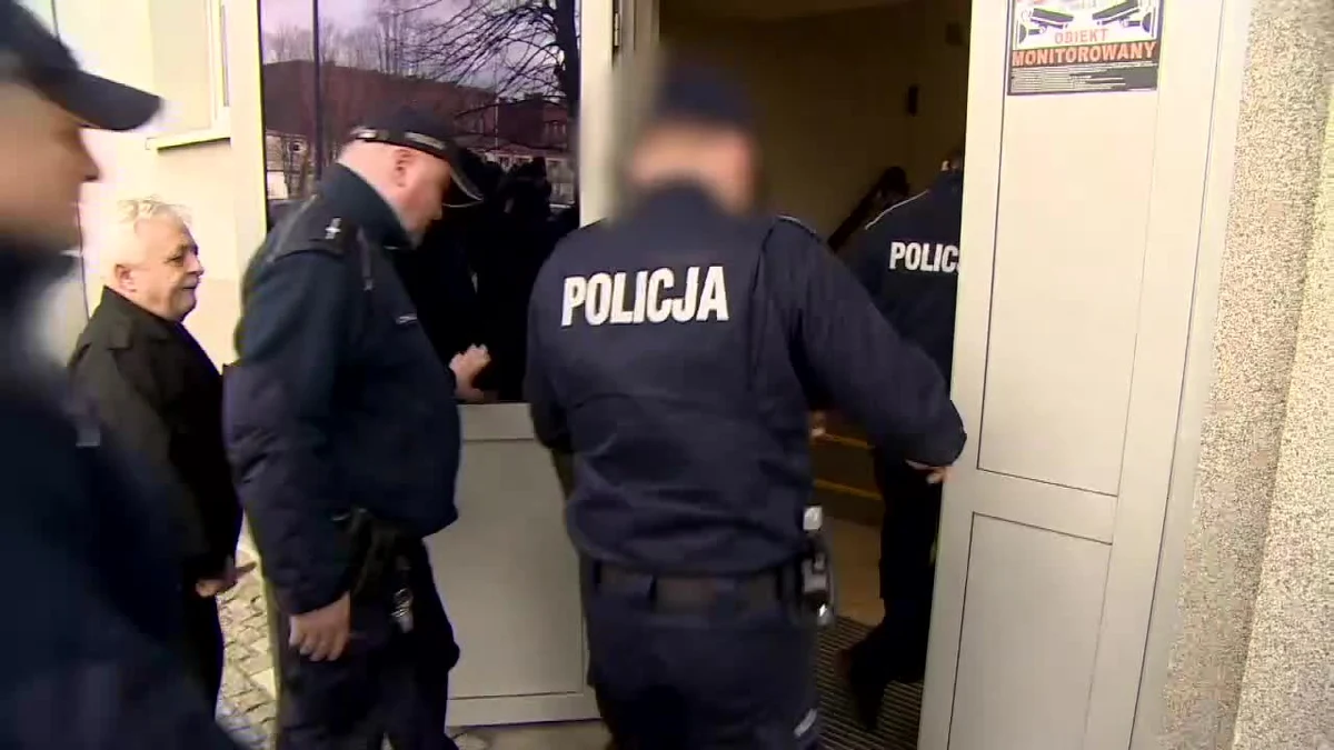 Na pięć lat więzienia sąd skazał Piotra M. byłego proboszcza parafii w Ruszowie na Dolnym Śląsku. Był on oskarżony o molestowanie dwóch niepełnosprawnych dziewczynek. Wyrok nie jest prawomocny.