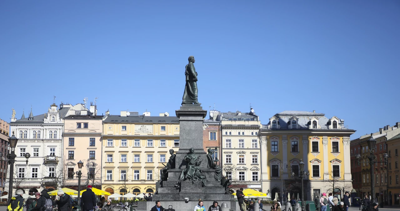 Rynek Główny w Krakowie; zdj. ilustracyjne