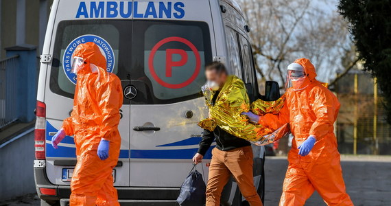 Ponad 170 potwierdzonych przypadków zakażenia i cztery ofiary śmiertelne - to tragiczny bilans epidemii koronawirusa w Polsce.