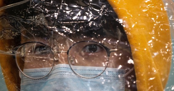 Po raz pierwszy od wybuchu epidemii w mieście Wuhan, jak i w całej prowincji Hubei nie wykryto żadnych nowych przypadków zakażenia koronawirusem. W całych Chinach odnotowano 34 przypadki zachorowań, wszystkie zostały, jak to się określa, zaimportowane, czyli potwierdzono je u osób, które wróciły z zagranicy.
