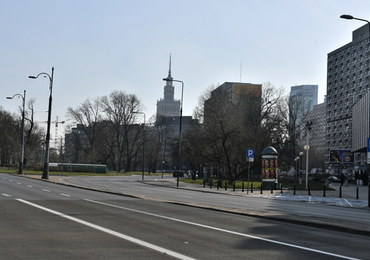 Warszawa: Z powodu koronawirusa spadło natężenie ruchu. Jest mniej kolizji i wypadków