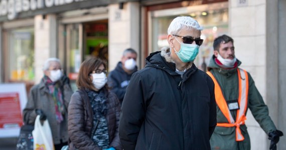 Pandemia koronawirusa trwa. Po godz. 18 włoskie służby medyczne ogłosiły, że w kraju minionej doby zmarło 427 osób. Tym samym liczba ofiar koronawirusa we Włoszech wzrosła do 3 405 – to więcej, niż w Chinach, gdzie po raz pierwszy pojawił się wirus. 