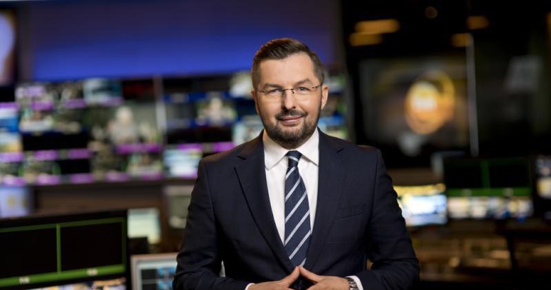 Paweł Blajer rozpoczyna pracę w TVP Info - wynika z ustaleń "Presserwisu". Przez ostatnie 12 lat dziennikarz związany był z TVN Discovery Polska.