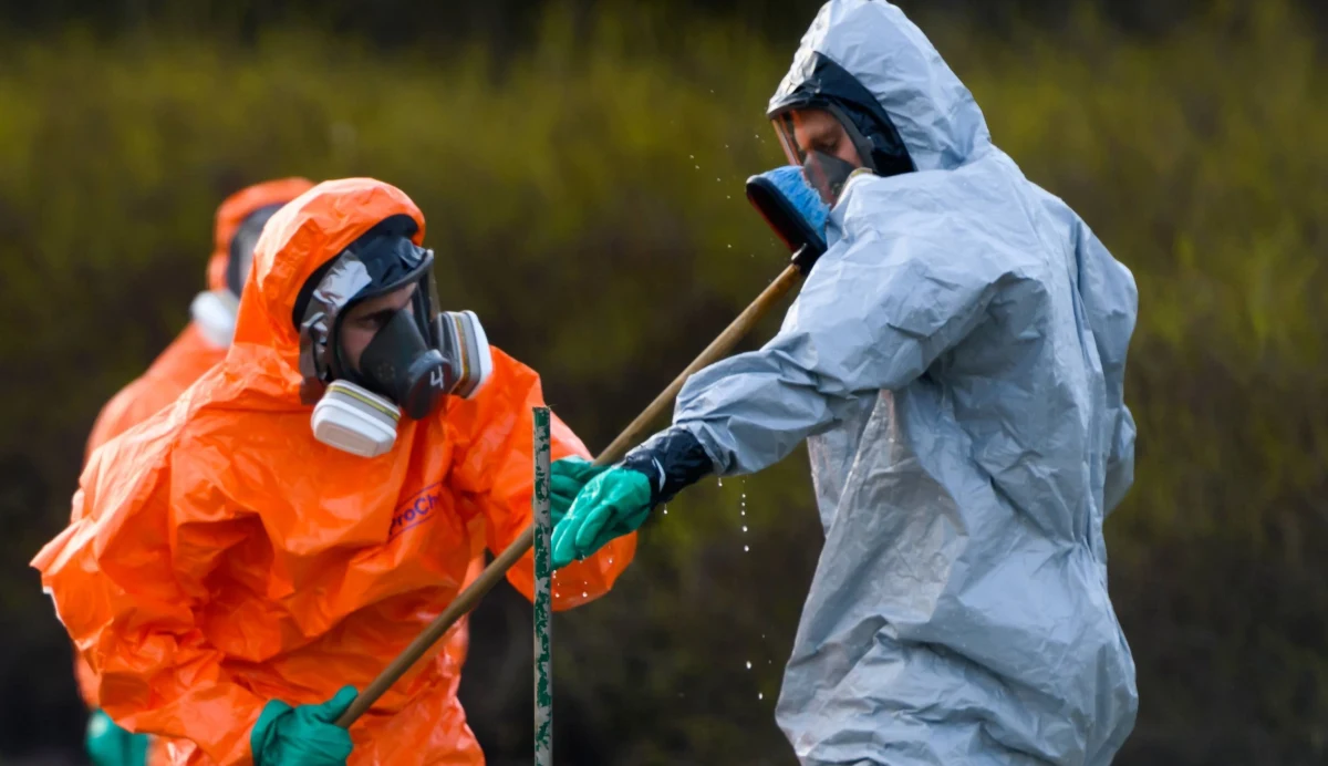 37-letnia kobieta, która zmarła w wyniku koronawirusa w Poznaniu, była przedszkolanką. Jak poinformował Powiatowy Inspektor Sanitarny, w związku ze zgonem kobiety 100 osób w powiecie kaliskim, w tym dzieci, zostało objętych kwarantanną. 