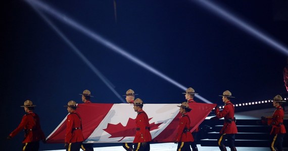 Kanadyjski Komitet Olimpijski już podjął decyzję, że nie wyśle sportowców na letnie igrzyska w Tokio, jeżeli te odbędą się w tym roku. Polski Komitet Olimpijski zaapelował o zmianę terminu zaplanowanych na 24 lipca - 9 sierpnia igrzysk. Natomiast szef MKOL przyznaje, że możliwe jest przełożenie igrzysk, decyzja zapadnie w ciągu 4 tygodni.
