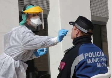 Blisko 700 ofiar koronawirusa w ciągu doby. I masowe łamanie przepisów o kwarantannie