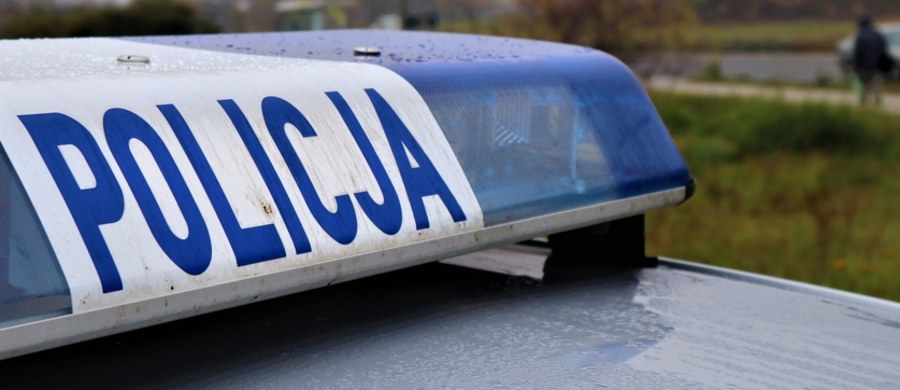 Policja i prokuratura wyjaśniają okoliczności tragicznego wypadku w powiecie ostrołęckim na Mazowszu. 3,5-letni chłopiec utonął tam w stawie. 