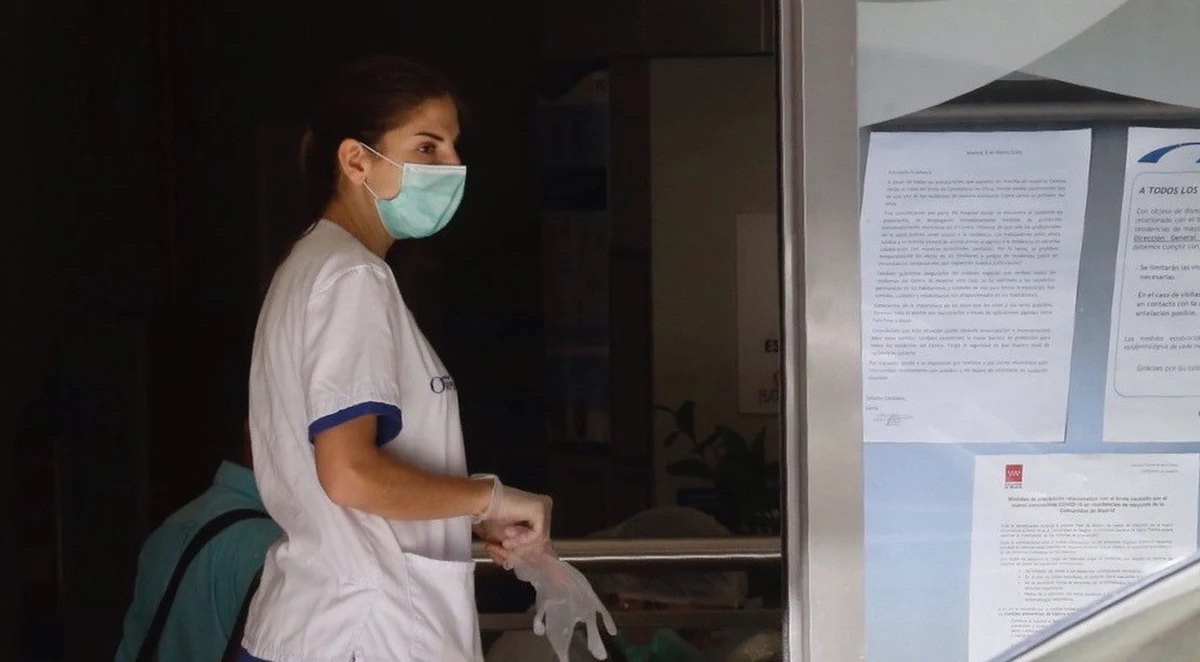 ​Liczba zgonów z powodu koronawirusa w Hiszpanii w ciągu doby urosła o 769 - informują służby ratunkowe. Tym samym od początku trwania pandemii w tym kraju zmarło 4858 osób. Łącznie ponad 60 tys. osób jest zakażonych.