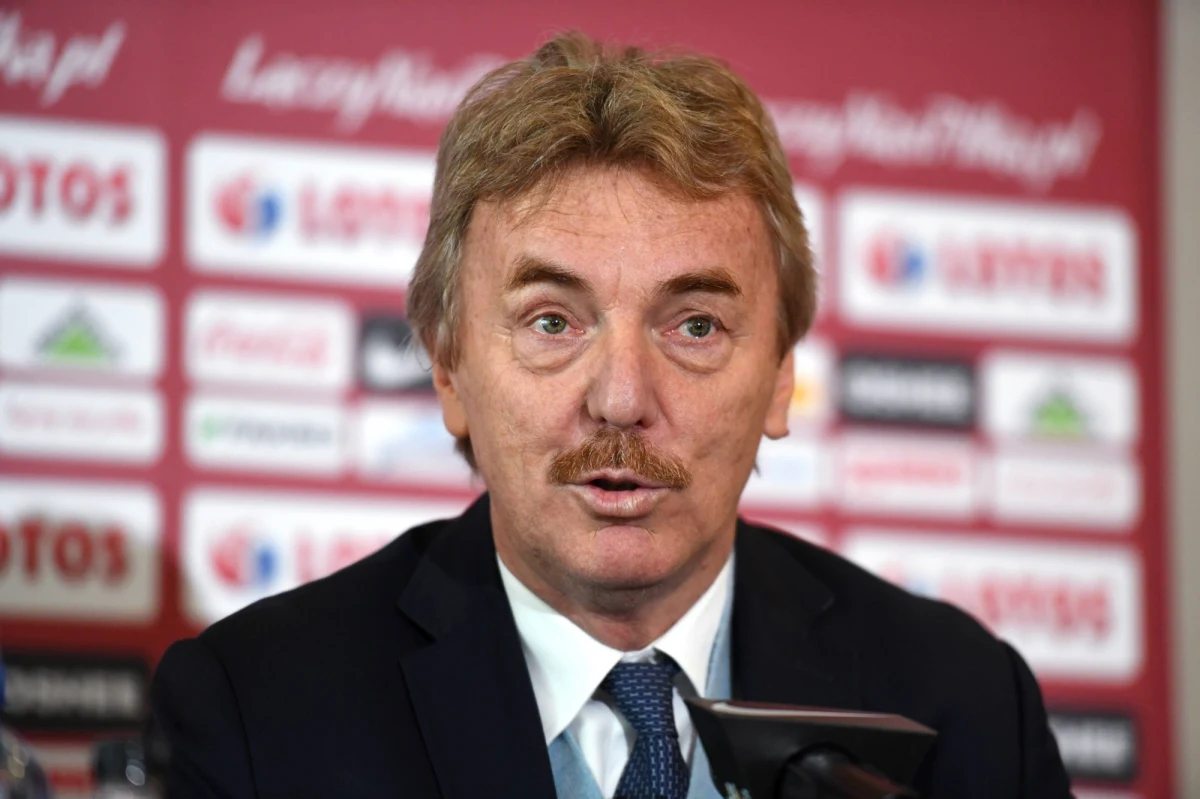 Kluby z Ekstraklasy, I, II i III ligi mogą liczyć na wsparcie z pakietu pomocnego, którego plan przedstawił Polski Związek Piłki Nożnej. Nasza federacja zwolniła drużyny z niższych lig z opłat za udział w rozgrywkach seniorskich. Pakiet pomocowy o wartości 7,5 miliona złotych przygotowano dla piłki kobiecej. Łącznie PZPN pakiet pomocowy wyliczył na ponad 116 milionów złotych.