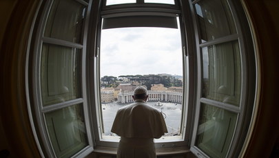 Papież wzywa do globalnego rozejmu. "Konfliktów nie rozwiązuje się poprzez wojnę"
