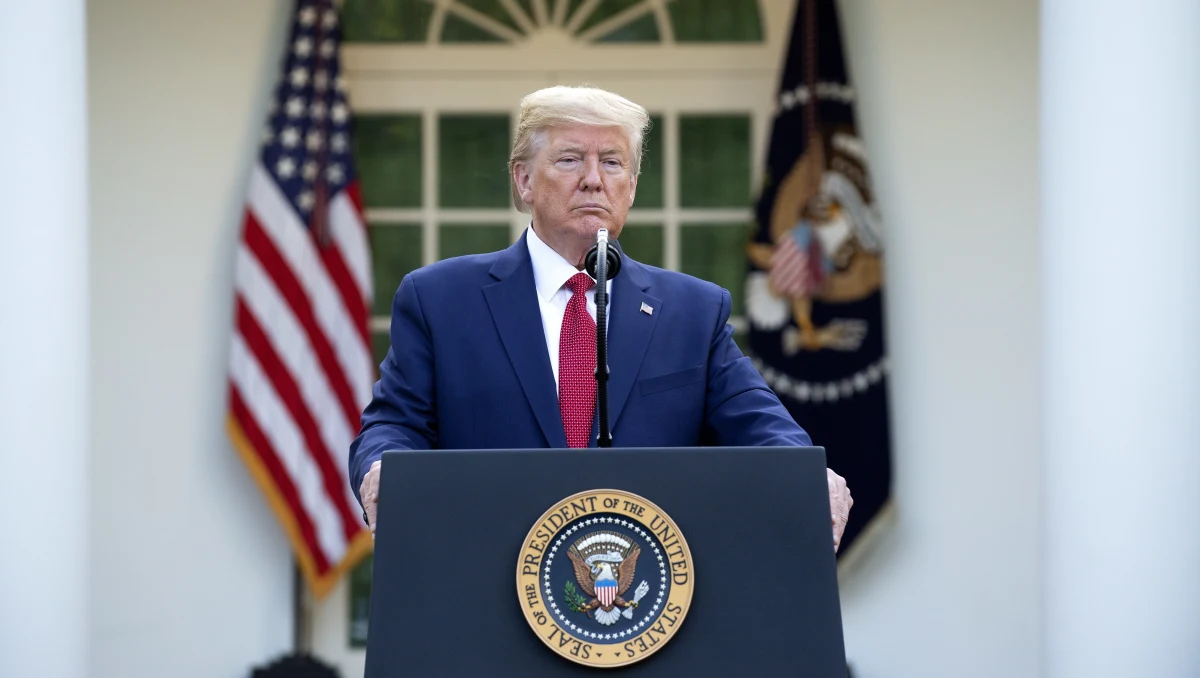 Prezydent Donald Trump ocenił w niedzielę, że prawdopodobnie na Wielkanoc przypadnie w USA szczyt umieralności na koronawirusa. Wyraził nadzieję, że liczbę zgonów uda się ograniczyć do 100-200 tys.