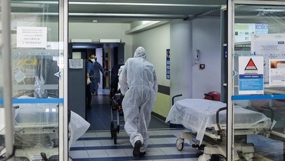 Cztery kolejne osoby zmarły z powodu koronawirusa w Polsce. Wśród ofiar 32-latka